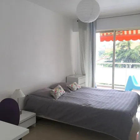 Appart - L'iliade Juan Centre Apartment